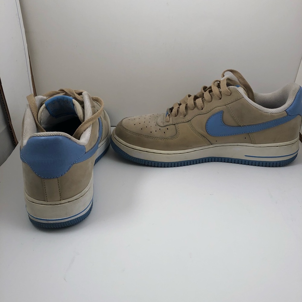 Nike Air Force 1 “07” !